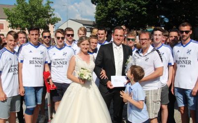 Der SV GOLS wünscht zur Hochzeit alles Gute!